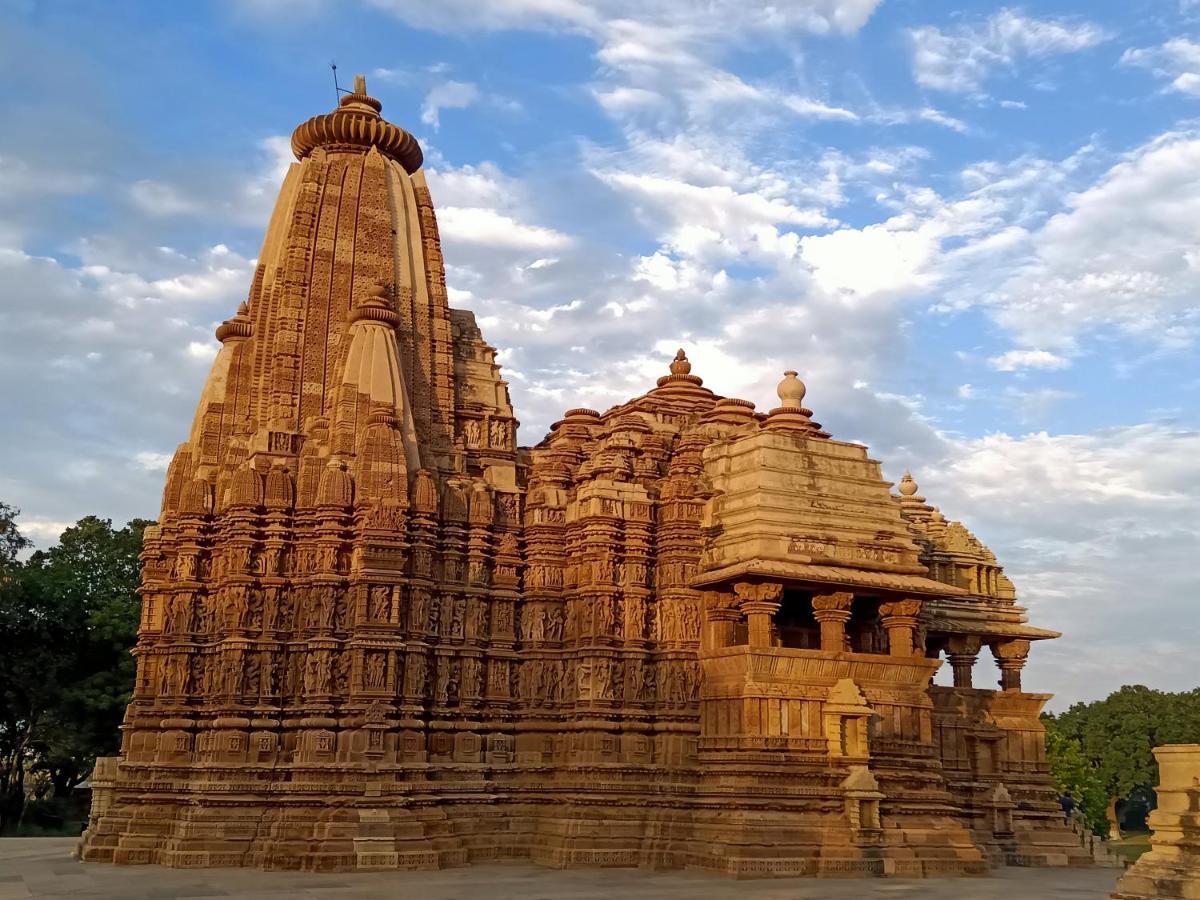 Khajuraho Dreams Homestay Exterior foto